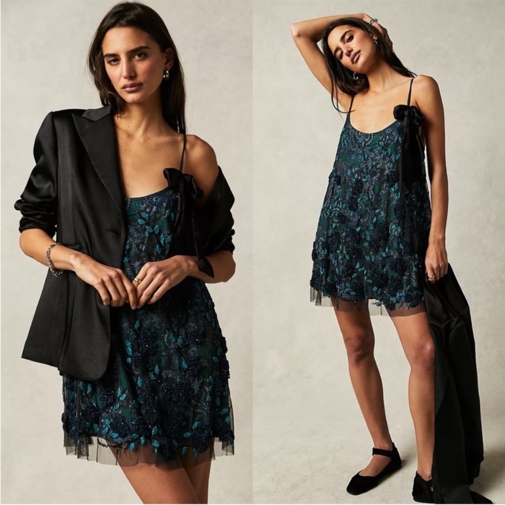 FREE PEOPLE PURE HEART BEADED PAISLEY MINI DRESS SIZE S NWOT